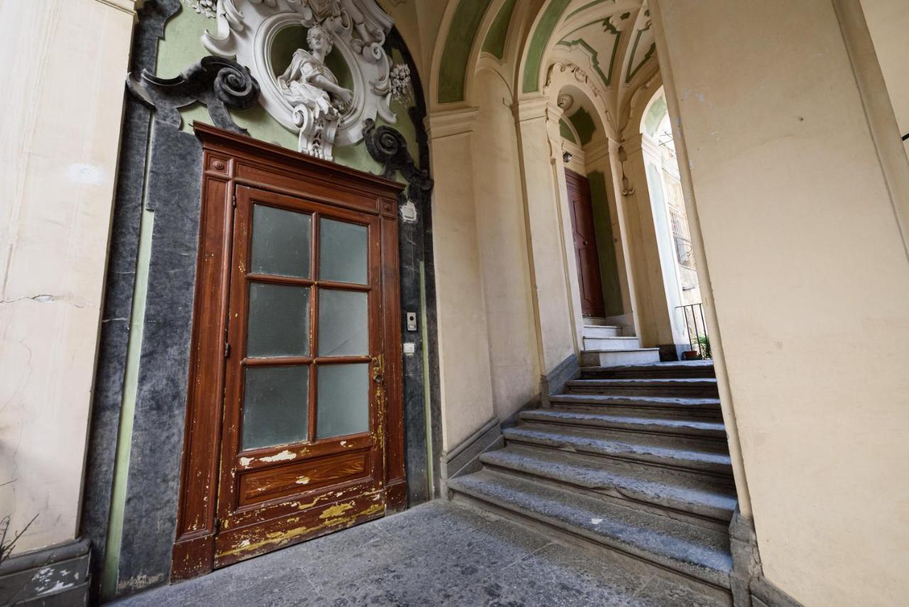 Palazzo Dello Spagnolo Suite Neapel Exteriör bild